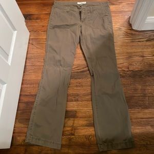 Abercrombie and Fitch pants size 6 green color